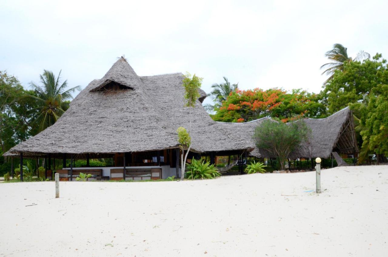 Funky Squids Beach Resort Bagamoyo Exterior photo